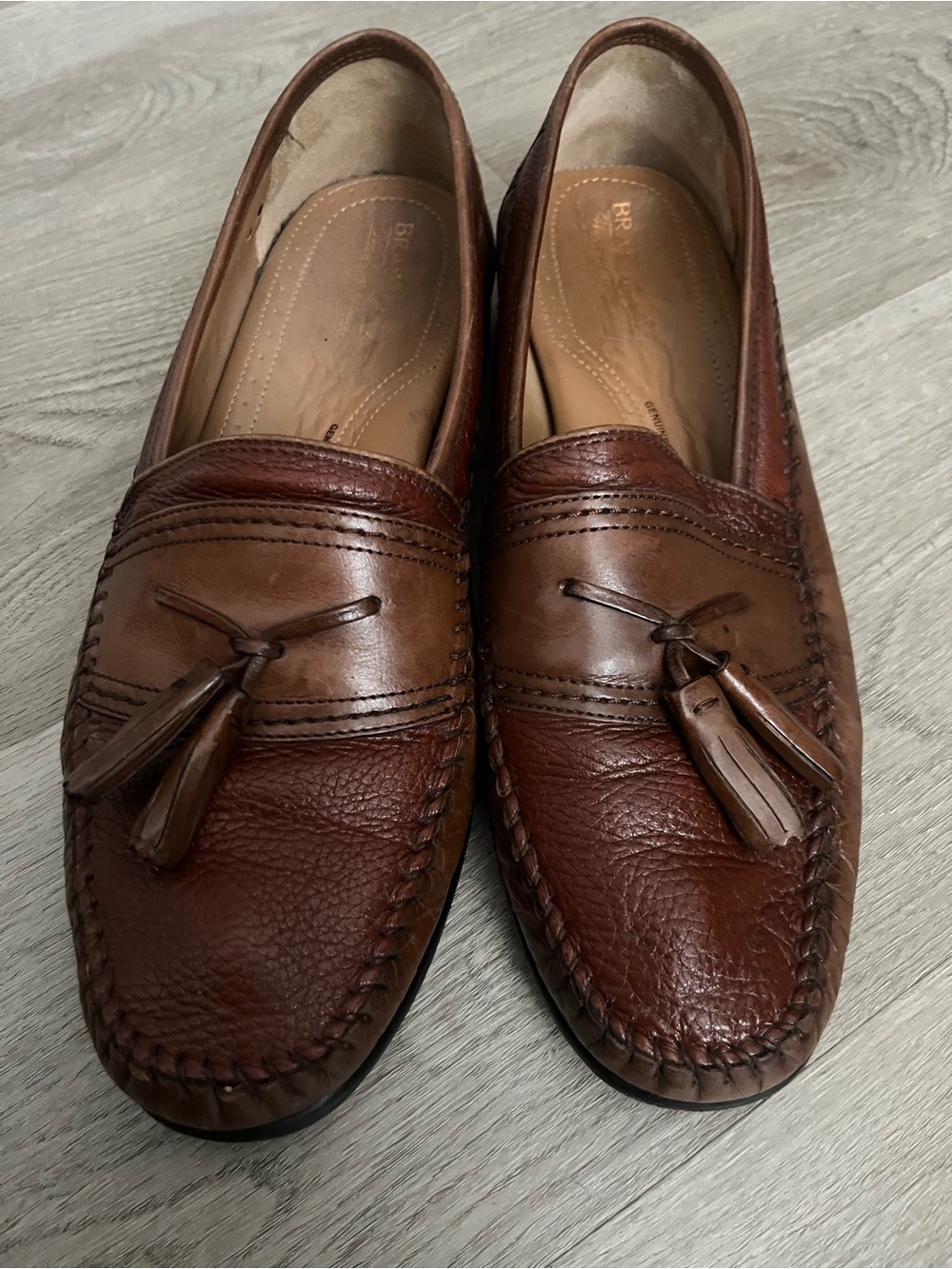 Vintage Brass Boot soft leather loafers size 10.5